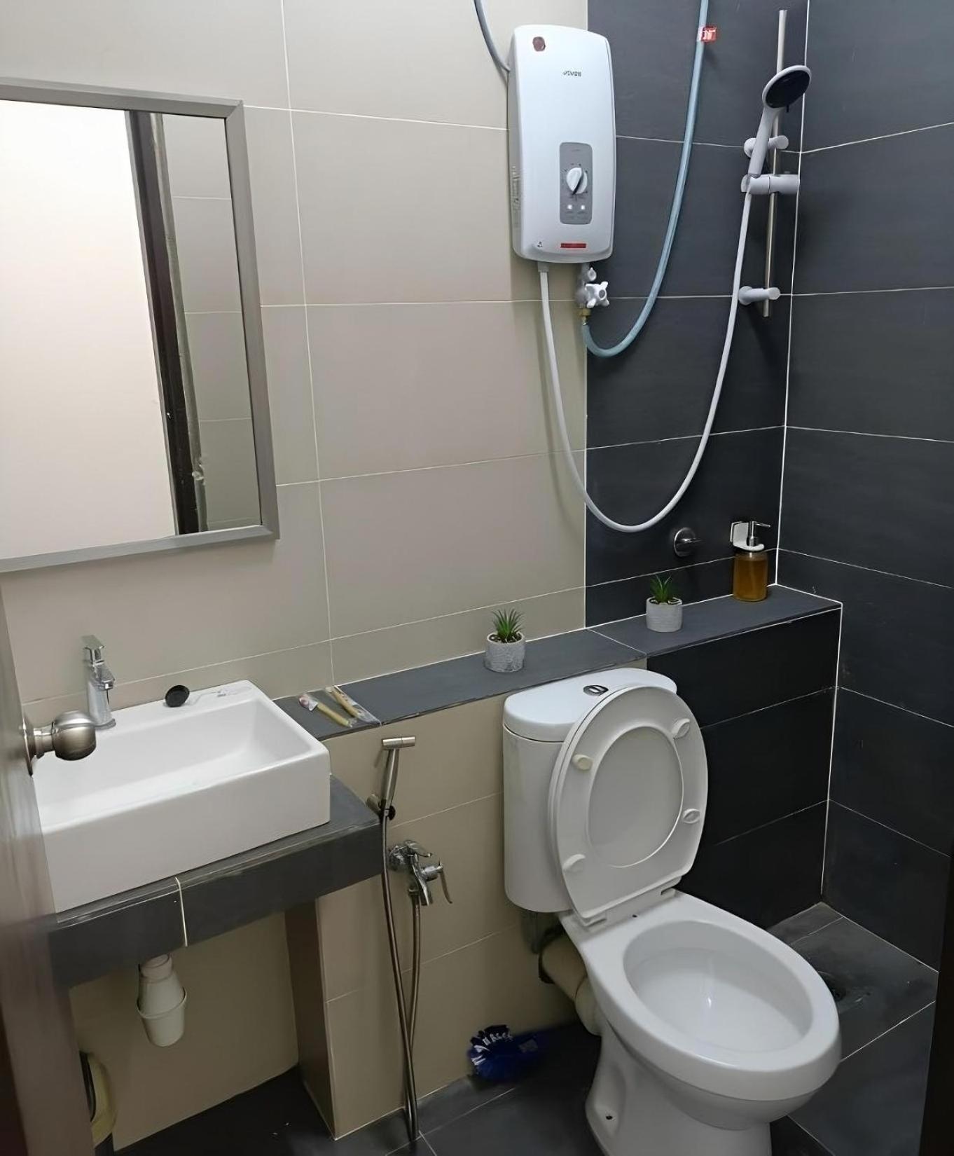 Homestay Studio Apartment Bentara Suite, Kompleks Mutiara Гуа-Мусанг Экстерьер фото