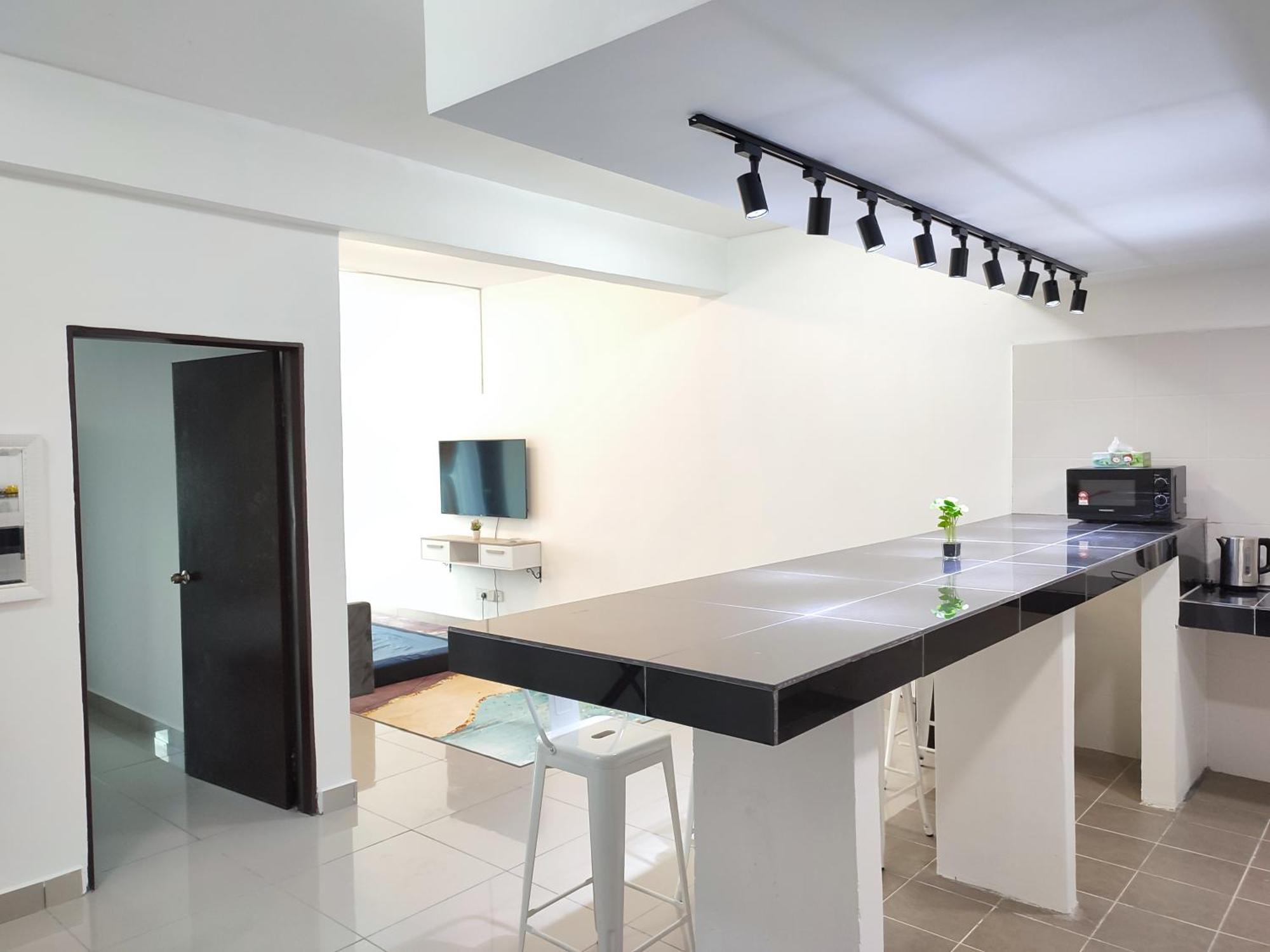 Homestay Studio Apartment Bentara Suite, Kompleks Mutiara Гуа-Мусанг Экстерьер фото