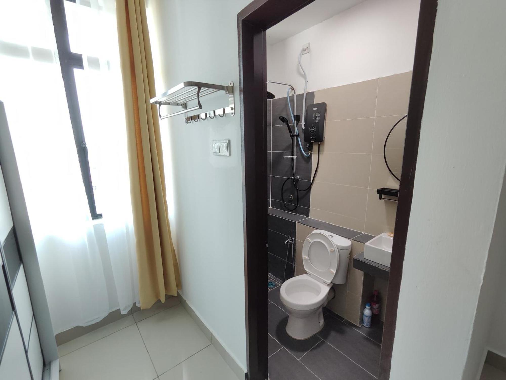Homestay Studio Apartment Bentara Suite, Kompleks Mutiara Гуа-Мусанг Экстерьер фото