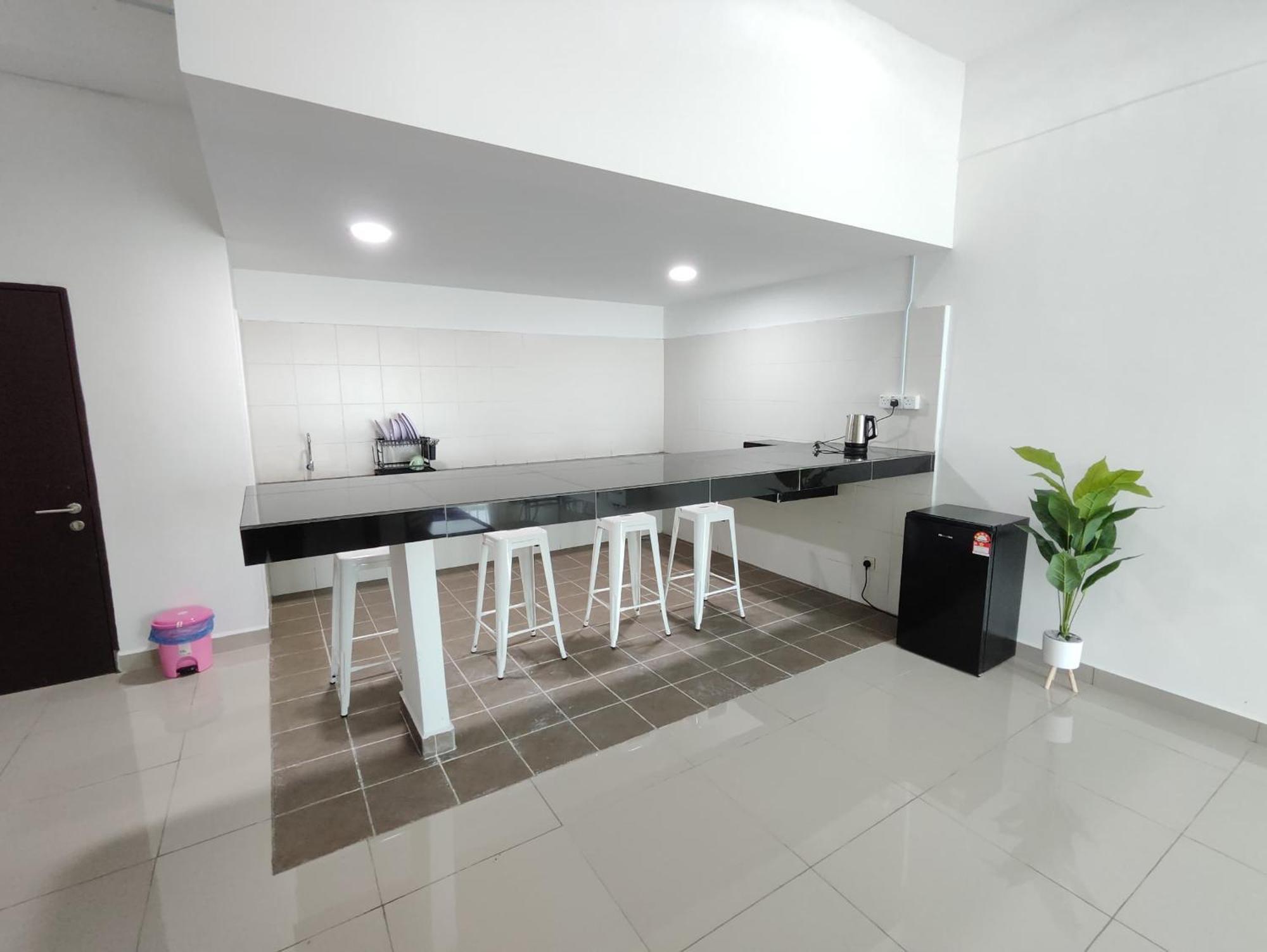 Homestay Studio Apartment Bentara Suite, Kompleks Mutiara Гуа-Мусанг Экстерьер фото