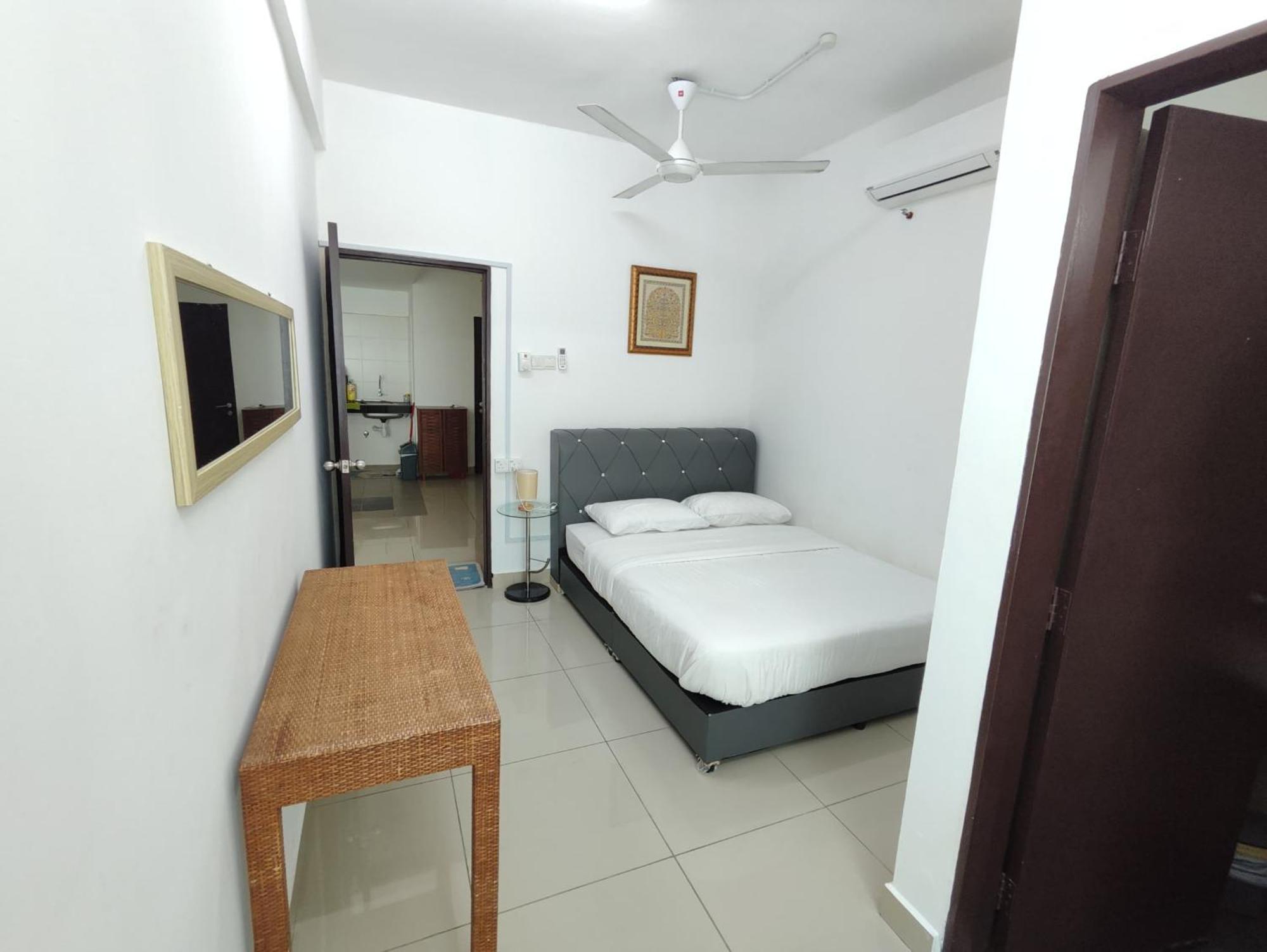 Homestay Studio Apartment Bentara Suite, Kompleks Mutiara Гуа-Мусанг Экстерьер фото